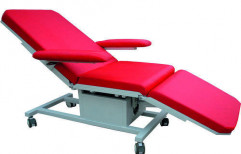 Blood Donor Couch by Macro Scientific Works Pvt. Ltd.