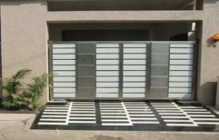 Fabricated Gates by Macro Solar System