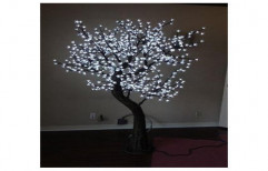 Landscape Tree Solar White Light by Multi Marketing Services