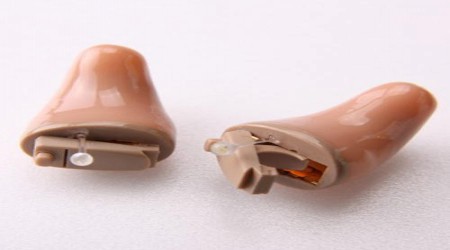 Audio Service Electone Figaro 4 CIC Hearing Aid by Saimo Import & Export