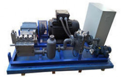 High Pressure Triplex Water Pump by Lynx Pressure System