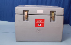 Insulated Cooler Box by Apex International