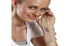 Wrist Braces by Ambica Surgicare