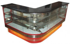 L Shaped Display Counter by MAIKS
