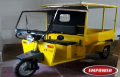 Three Wheelers Electric Rickshaw Loader by Aster Automotive Pvt. Ltd.