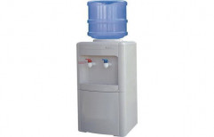 Water Dispenser by Aqua Basket