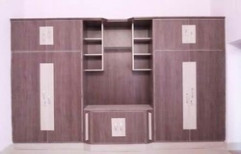 Wooden Almirah by Krishna Furniture Works