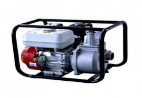 Petrol Engine Water Pump 5.5 HP by J. E. Enterprises