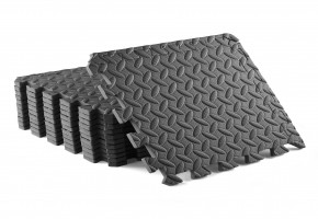 Rubber Interlock Gym Floor Mats, Mat Size: 450mm X 450mm