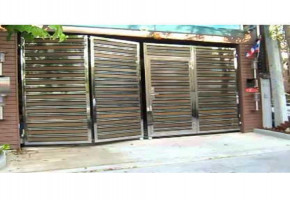 Stainless Steel Retractable Gates