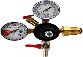 Gas Regulator & Pressure Gauge by RP Technologies