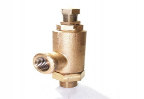 Brass Open and Angle Type Safety Valve, For Industrial