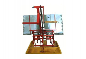 Mild Steel Manual Rice Transplanter, For Agriculture & Farming