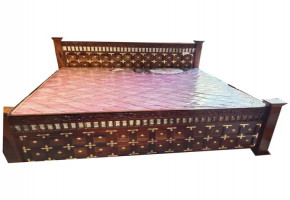 Full Size Wooden Dubble Bed