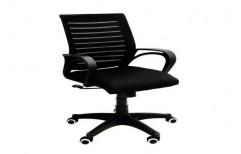 Black Fabric Fixed Arm Office Chair, Size: Midium Back