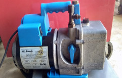 Blue Automatic Robiniar vecuum pump, 1/3 Hp, 400 Ml