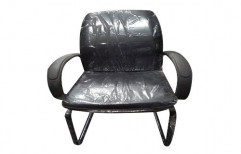 Supreme Black Leather Visitor Chair for Offices
