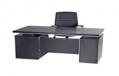 Wood Rectangular GM Office Table, Size: 2 x 3.5 feet