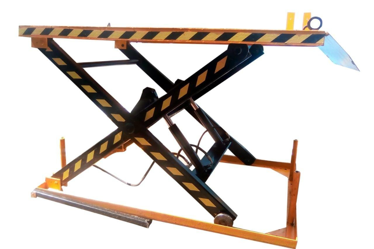 Lift Tech Engineers Manufacturer of Scissor Lifts