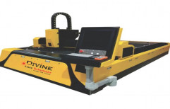 Divine 500 - 1000 W Fiber Laser Cutting Machine for Industrial