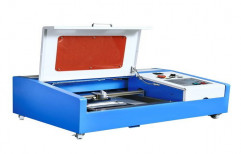 Spark Acrylic Laser Cutting Machine, Cooling Mode: Air Cooling, Automation Grade: Automatic
