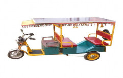 Off Grid SOLAR SYSTEM FOR E-RICKSHAW, For BUSINESS, Capacity: 350W