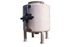 White Wall-Mounted Industrial Water Softener, Capacity: 7 L and Below