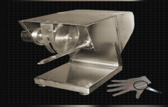 Semi-Automatic Chicken Cutting Machine