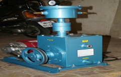 Microvac Double Stage Jewellery casting vacuum pump, 0.5 Hp, Model Name/Number: 200 Lpm