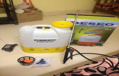 Deseo Plastic Battery Operated Spray Pump, Capacity: 16 liter