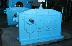 HORIZONTAL & VERTICAL Foot HELICAL GEAR BOX, For Industrial