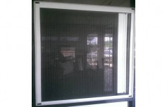 Regular Premium Fiber Glass Fordable Mosquitoes Net Door, For Mosquito Protection, Size: 7x3 Feet