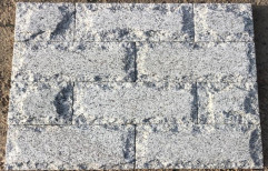 Stone C White Granite Chiseled Finish Wall Cladding, Thickness: 15-20 mm