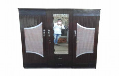 Royal Furniture Rectangular Wooden Bedroom Wardrobe