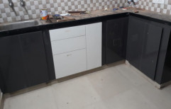 Wooden and PVC Modular Kitchen Cabinet