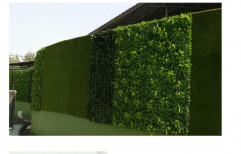 PP And Synthetic Vertical Wall Grass