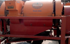 Sonalika Agricultural Thresher