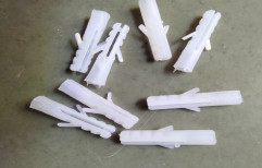 Plastic White 32mm PVC Fischer Wall Plug