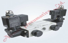 Airmax 5/3 Way Double Solenoid Valve, Model Name/Number: 3ARMDS-5