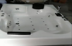 White Acrylic Jacuzzi Bathtub, For Home, 6*4