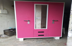 Iron Powder Coated 3 Door Almirah, With Locker