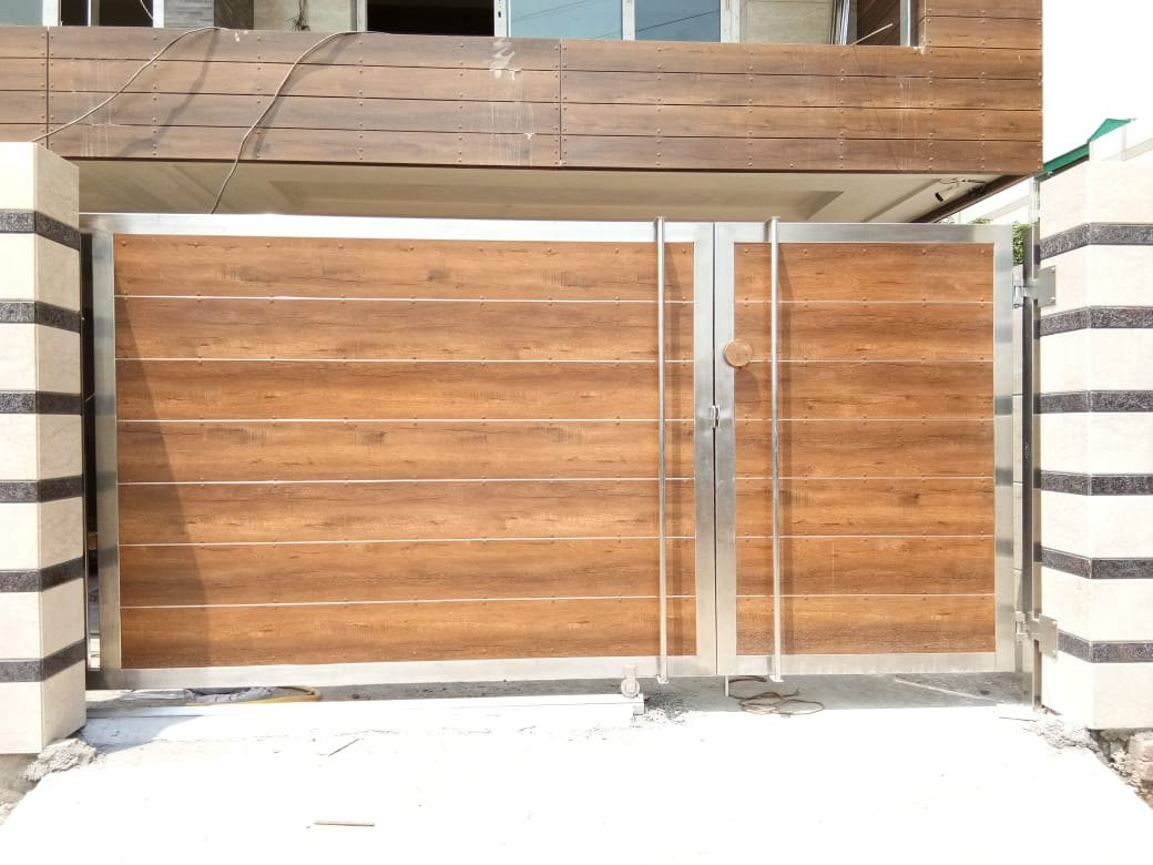 Stainless Steel Sliding Gate, For Home - SuppliersPlanet