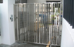 Polished Stainless Steel Hinged Gate, For Home,Hotel And Office