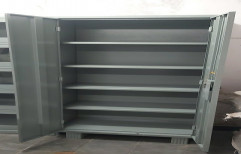 Metal 78 Plain Office Almirah, Size: 78X36X19, No. Of Shelves: 4 Shelves