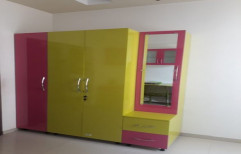 Modular Dressing Unit With Mirror & Storage