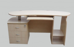 Wooden Office Computer Table, Size: 2.5x3ft
