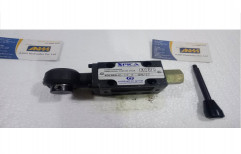 Mild Steel Spica Lever Type Direction Control Valve, For Industrial, Model Name/Number: 4DL06