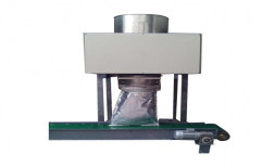 Semi-Automatic Sigma Crystal Salt Packing Machine, Packaging Type: Weighmatric Filling, Pbfm03