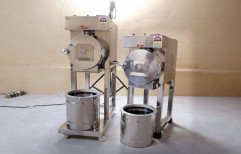 Semi-Automatic Pulveriser Machines, Blower Pulverizer, 15 To 20kg Per Hour