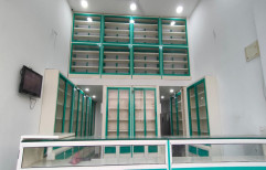Free Standing Unit Glass Wall Mounted Medical Display Racks For Pharmacy